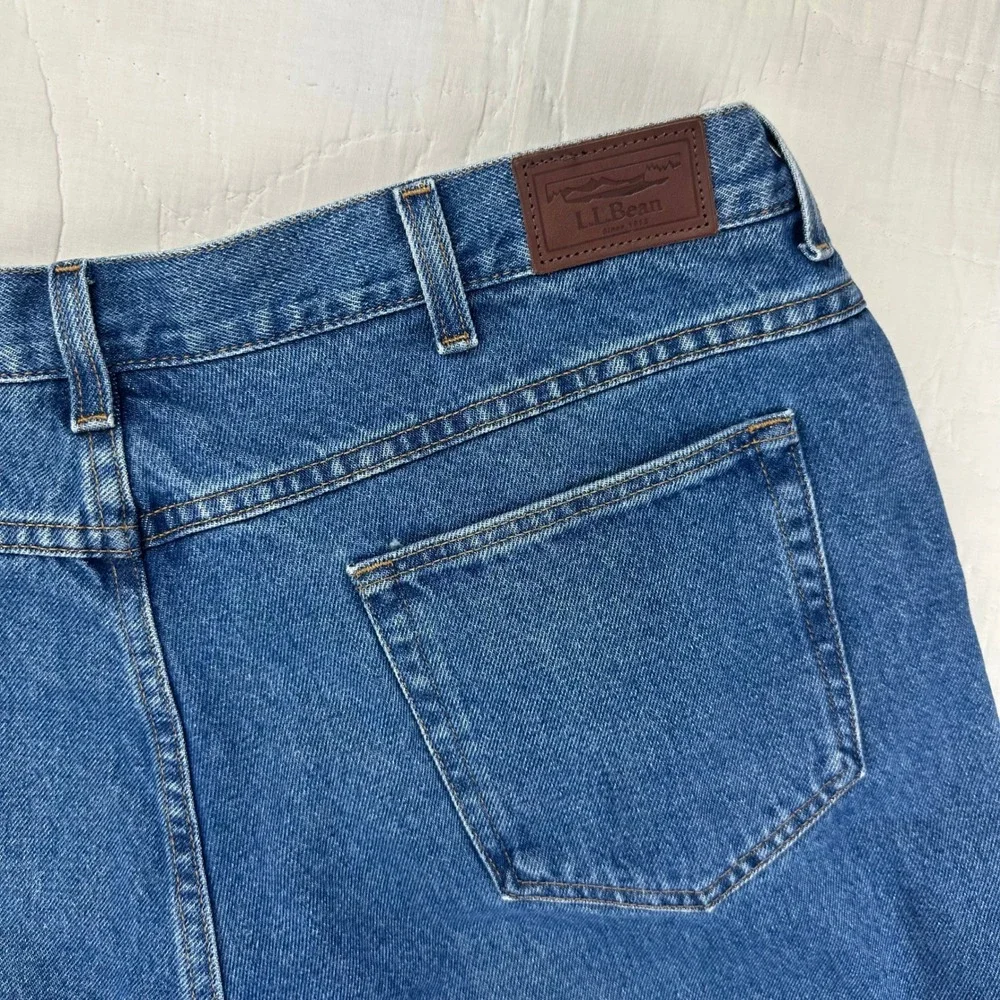 LL‎ Bean Jeans Mens Comfort Waist Straight 42x29 Blue Denim VTG Cotton 250265